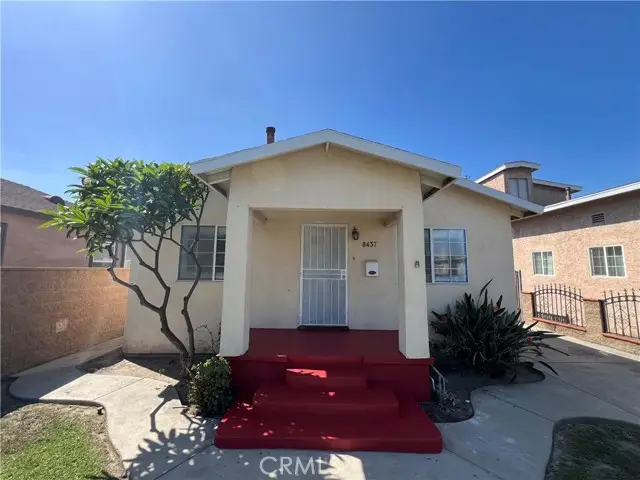 8437 San Vincente, South Gate, CA 90280 - #2