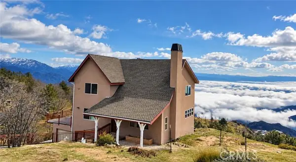 30539 Holly Drive, Running Springs, CA 92382