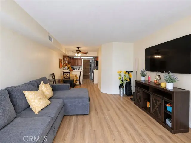 182 Walnut  #B, Rialto, CA 92376 - #3