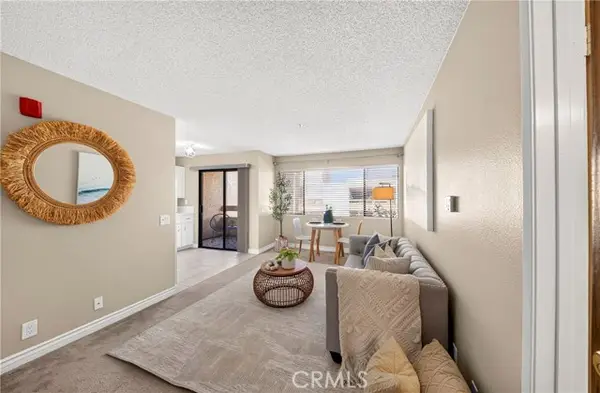 351 Ford Avenue  #221, Fullerton, CA 92832