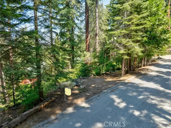 7419 Henness Ridge Road, Yosemite National Park, CA 95389