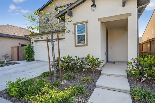 824 Katelyn Avenue, Madera, CA 93636