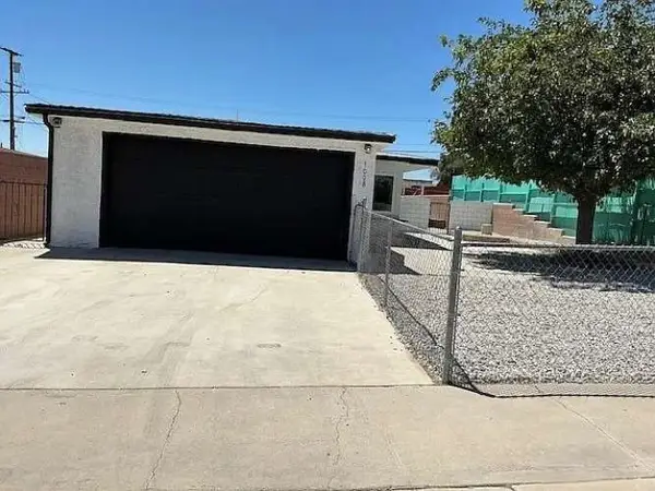 1008 Elizabeth Street, Barstow, CA 92311
