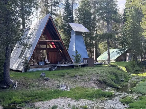 10 Beasore Road, Bass Lake, CA 93604