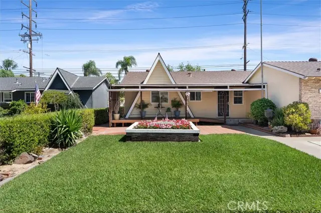 1917 Flora St, Santa Ana, CA 92704 - #3