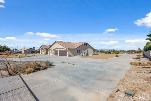 9175 Cottonwood, Hesperia, CA 92345 - #2