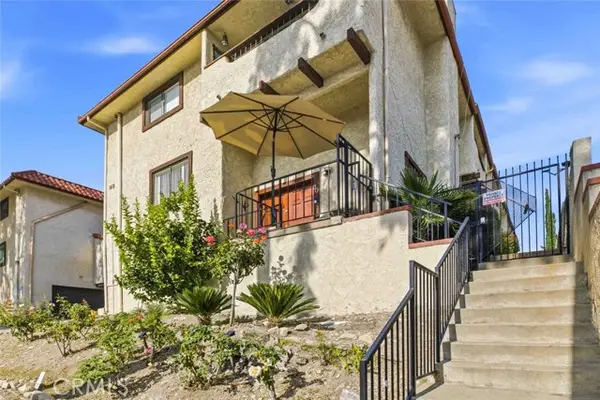 10142 Samoa Avenue  #28, Tujunga, CA 91042