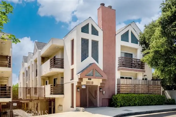 10119 Pinewood Avenue  #207, Tujunga, CA 91042