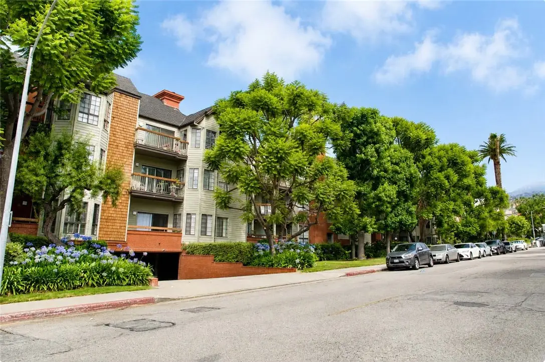 1313 Valley View  #202, Glendale, CA 91202 - #1
