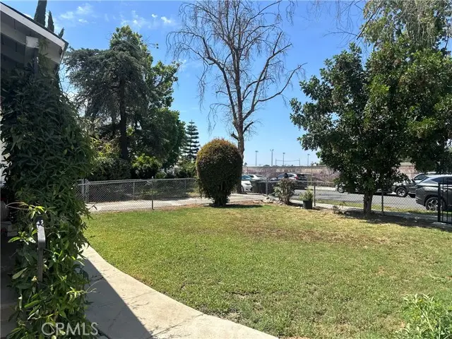 14736 Gilmore, Van Nuys, CA 91411 - #3