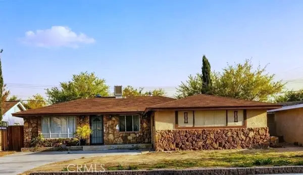 1017 Avenue H8, Lancaster, CA 93534
