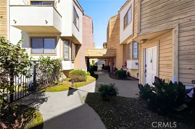 14715 Saticoy Street  #14, Van Nuys, CA 91405 - #2