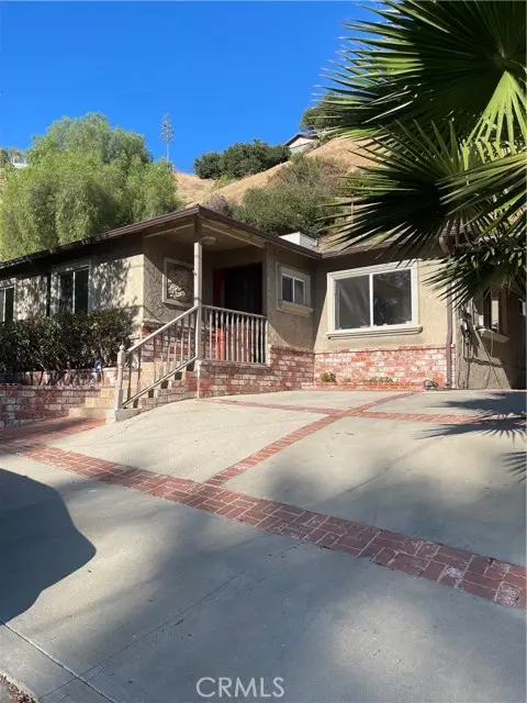 10400 Flowerdale Court, Sun Valley, CA 91352