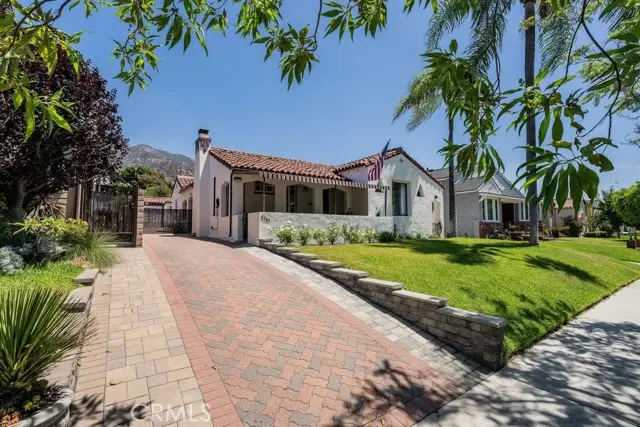 2061 Bellevue Drive, Glendale, CA 91201 - #1