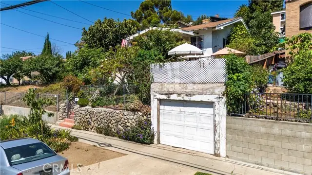 3151 Cazador, Los Angeles, CA 90065 - #3