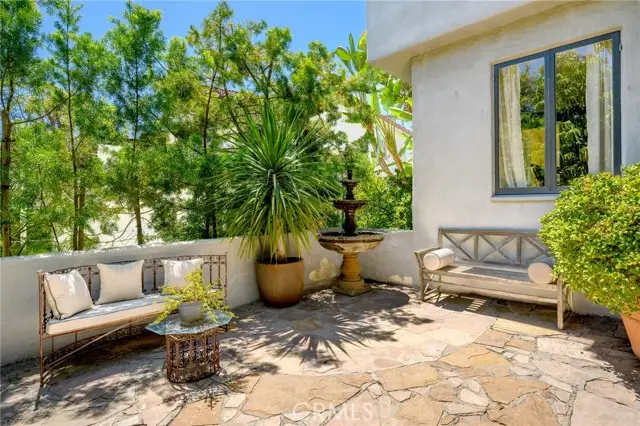 1319 Rossmoyne, Glendale, CA 91207 - #2