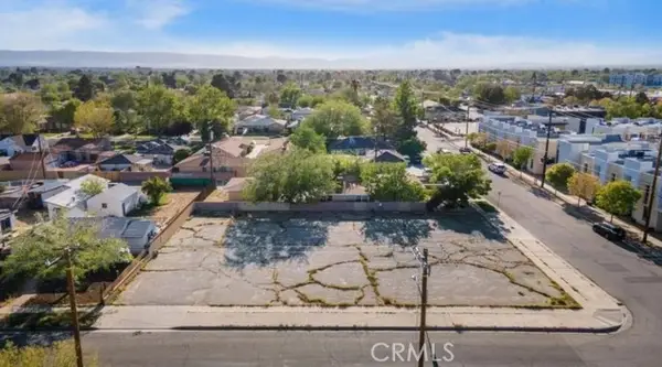 706 W Milling St, Lancaster, CA 93534