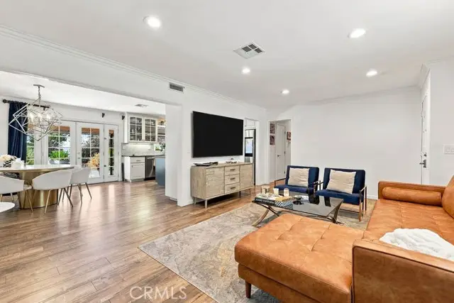 13067 Azores, Sylmar, CA 91342 - #3