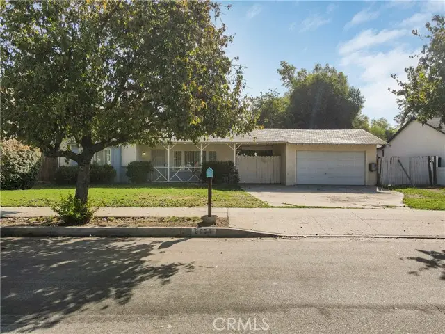 8034 Yolanda, Reseda, CA 91335 - #2
