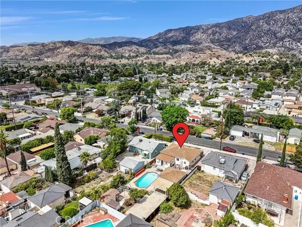 7832 Hillrose, Sunland, CA 91040