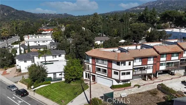 3206 Montrose Avenue  #4, La Crescenta, CA 91214 - #2