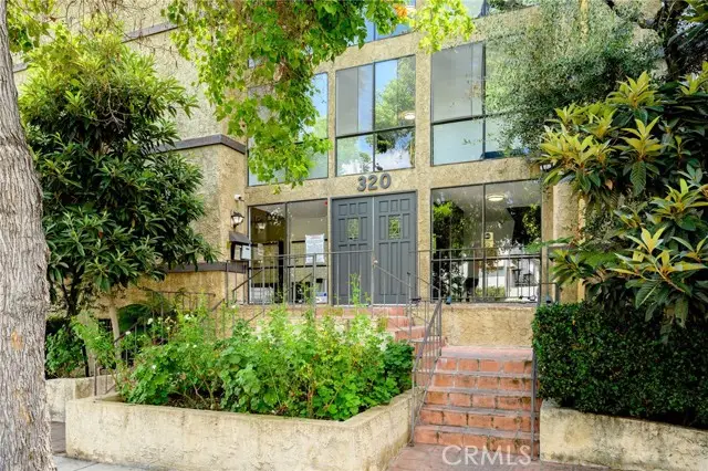320 Stocker  #107, Glendale, CA 91207 - #2