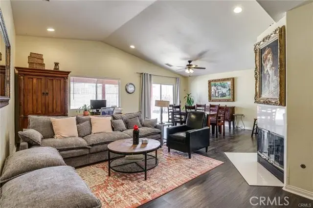 8523 Barberry Avenue, Yucca Valley, CA 92284 - #2