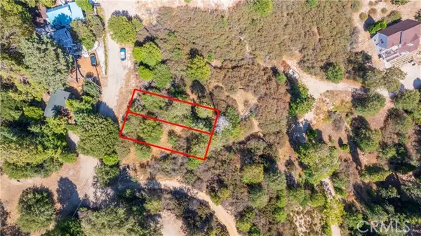 1556 Craghill Dr, Cedar Glen, CA 92321