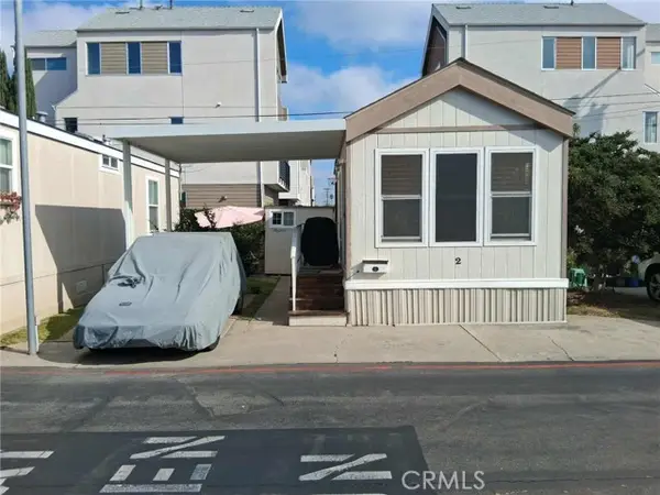 525 Fairfax Drive  #2, Costa Mesa, CA 92627