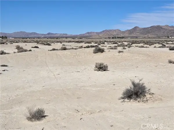 3 North Side, Lucerne Valley, CA 92356
