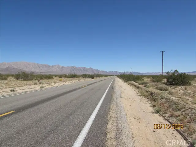42 Amboy, Twentynine Palms Yucca Valley, CA 92277 - #2