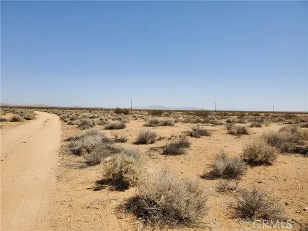 2 Dover Avenue, Boron, CA 93516