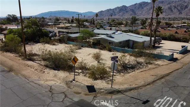 703 Sunnyslope Drive, Twentynine Palms, CA 92277 - #3