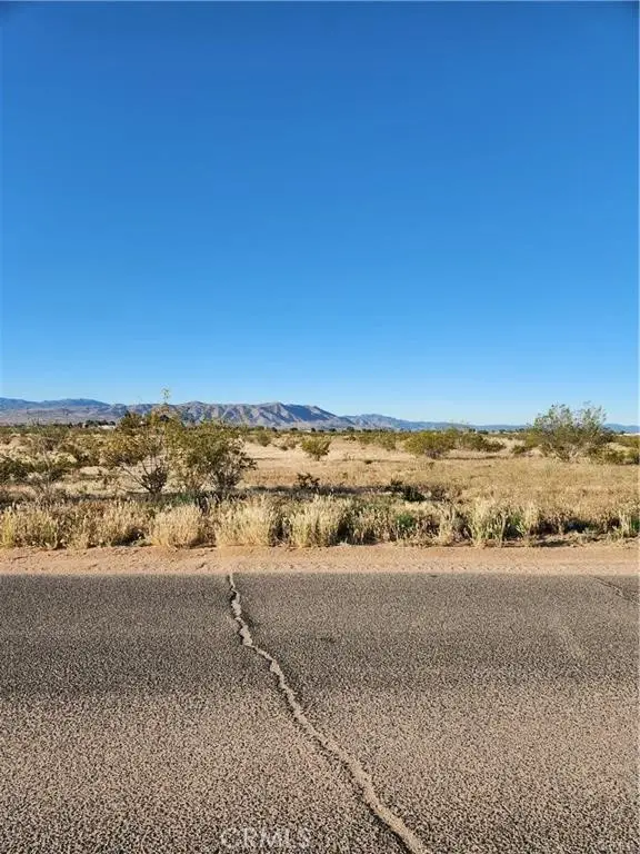 0 Nomwaket Lane, Apple Valley, CA 92308