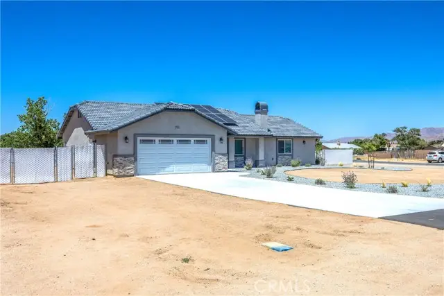20948 Verde Drive, Apple Valley, CA 92308 - #2