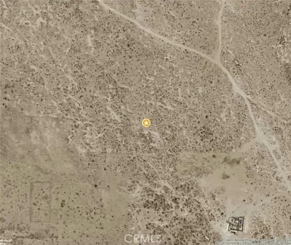 1 Avenue F-10, Lancaster, CA 93535