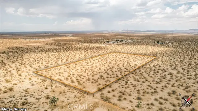 186 Ste/Vic, Palmdale, CA 93591 - #3