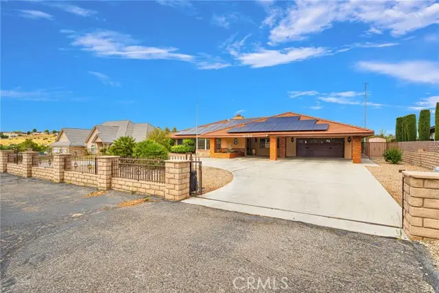 18186 Bangor Avenue, Hesperia, CA 92345 - #1