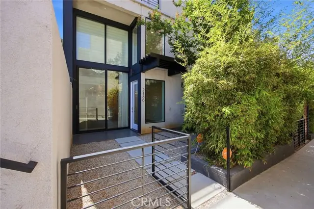 2160 Clifford, Los Angeles, CA 90026 - #2