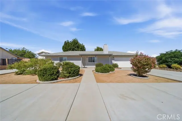 11998 Omak Road, Apple Valley, CA 92308 - #3