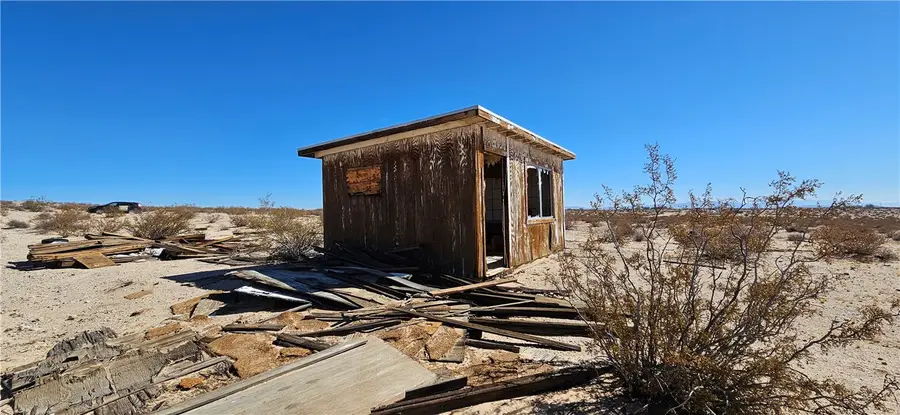 800 Pioneer Trail, Twentynine Palms, CA 92277 - #3