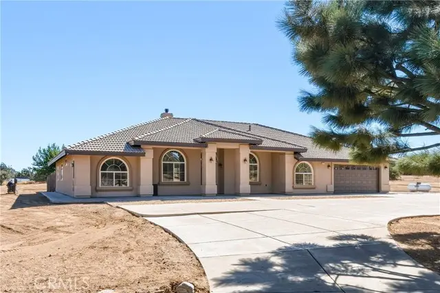 8423 Beaver, Phelan, CA 92371 - #3