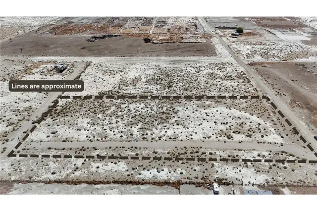 4 Markham Avenue, Adelanto, CA 92301 - #1