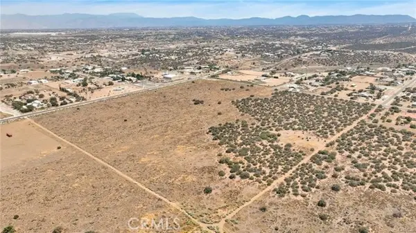 9602 Cedar Street, Phelan, CA 92371