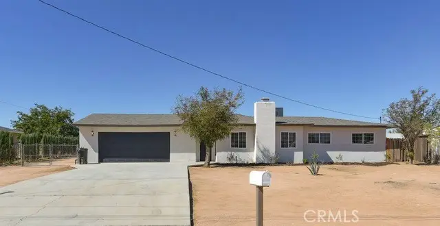 12442 Quinnault Road, Apple Valley, CA 92308 - #2