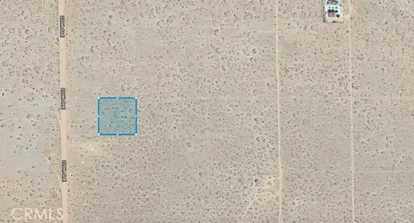 2 220th Street, Palmdale, CA 93591