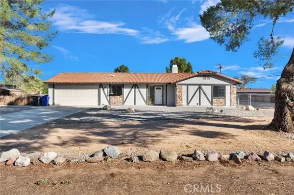 20766 Powhatan Road, Apple Valley, CA 92308