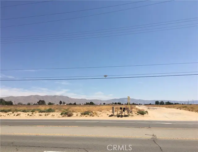 19575 Bear Valley Rd., Apple Valley, CA 92307 - #2
