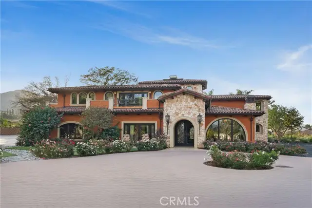 4050 Lester, Corona, CA 92881 - #1