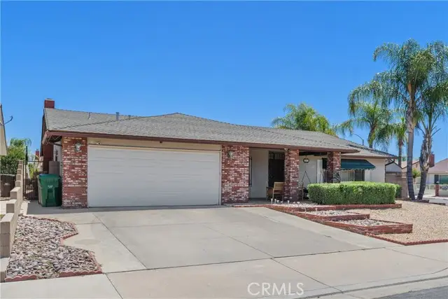 27166 Dahlia Ct, Sun City, CA 92586 - #2